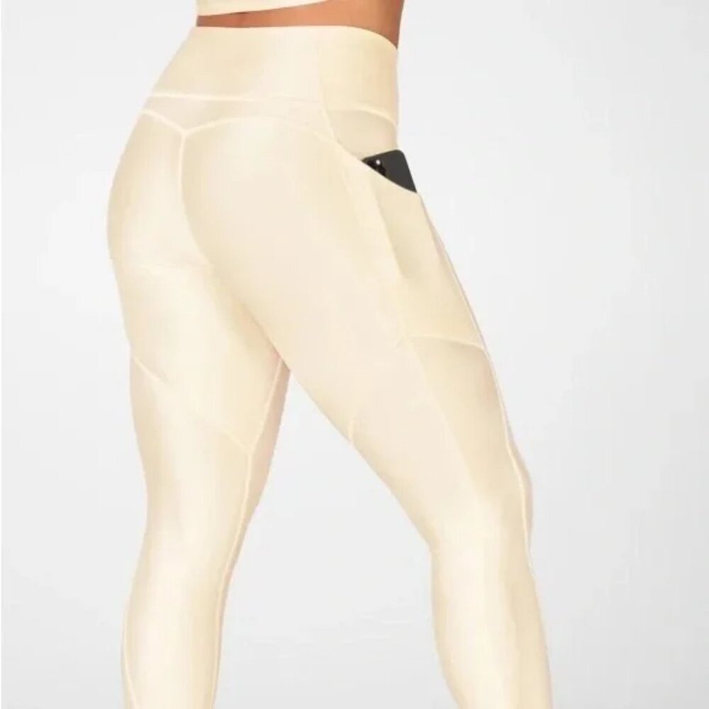 Fabletics Oasis PureLuxe High Waisted Shine 7/8 Leggings -- Size XS